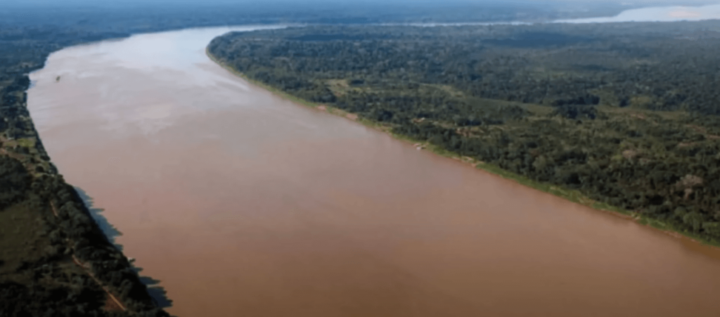 melhores lugares para pescar no Amazonas - foto do rio Madeira